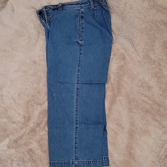 Gap Retro Cut Capri, Size 6 - Picture 1 of 3